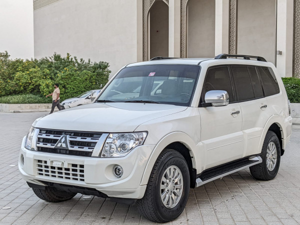 Mitsubishi Pajero 2012