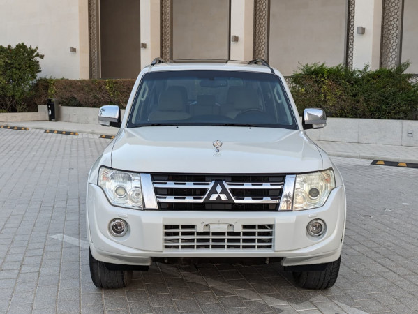Mitsubishi Pajero 2012