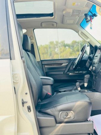 Mitsubishi Pajero 2013