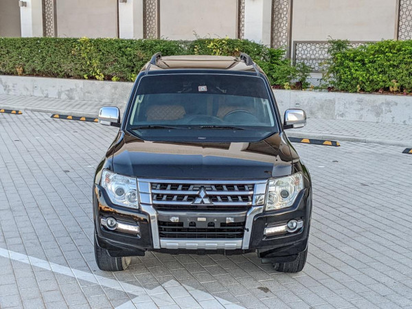 Mitsubishi Pajero 2015
