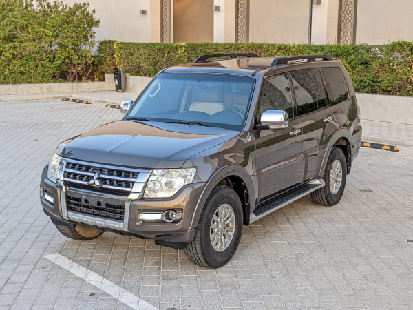 Mitsubishi Pajero 2015