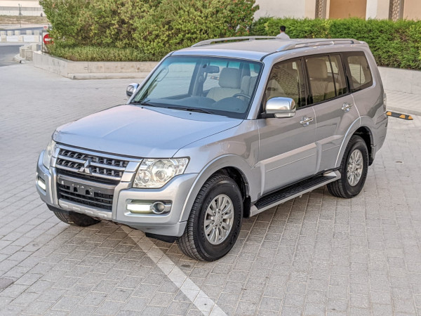 Mitsubishi Pajero 2015