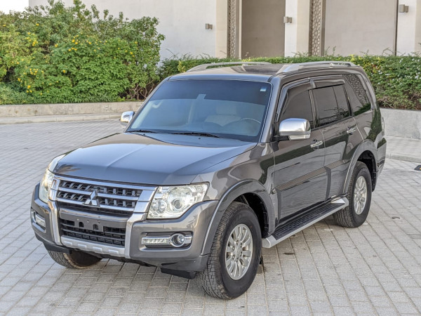 Mitsubishi Pajero 2015