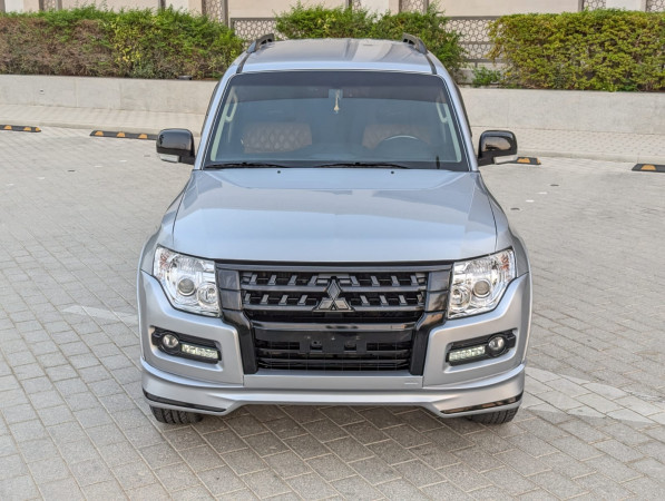 Mitsubishi Pajero 2015
