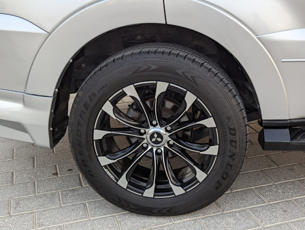 Mitsubishi Pajero 2015