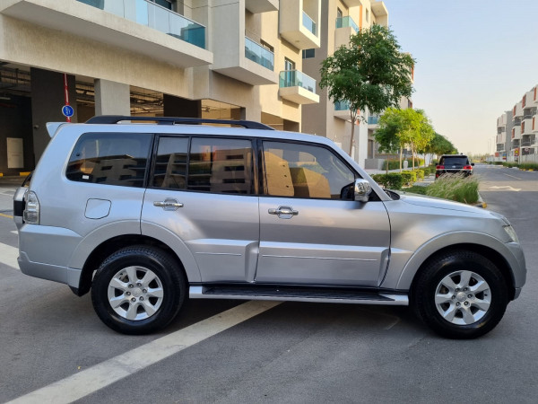 Mitsubishi Pajero 2016