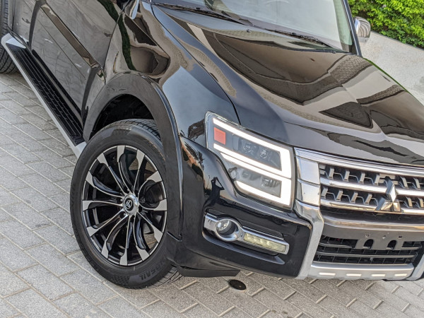 Mitsubishi Pajero 2016