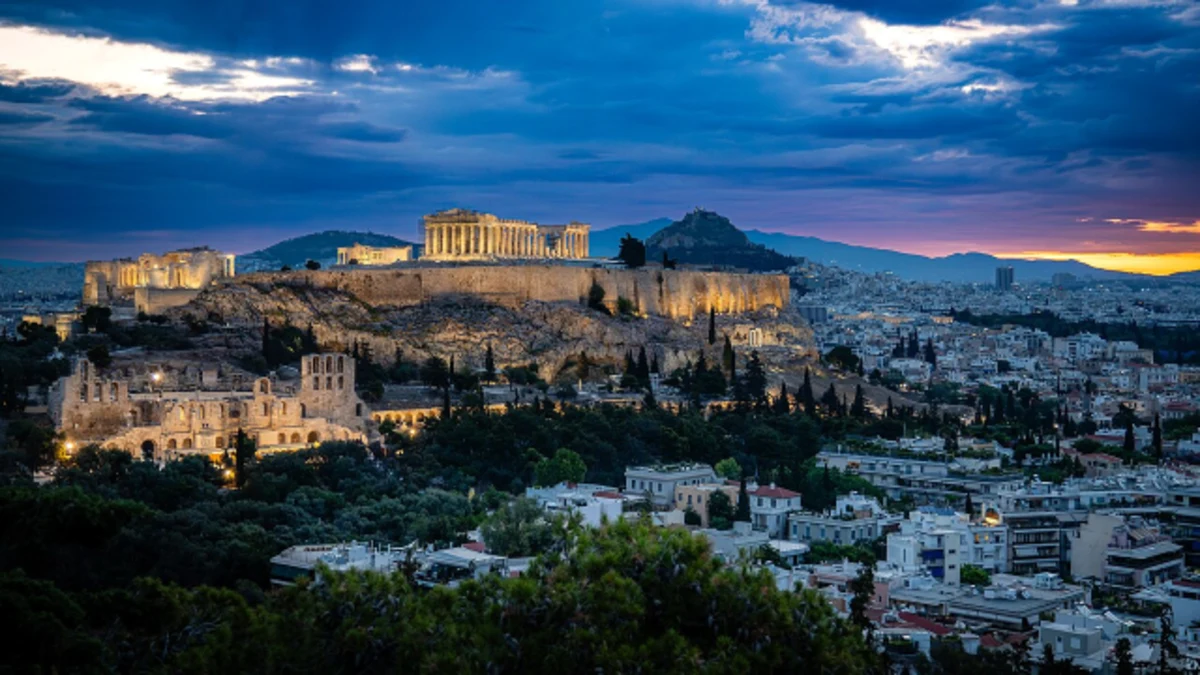 Athens Airbnb Moratorium 2026: Rules and Zones | Greece