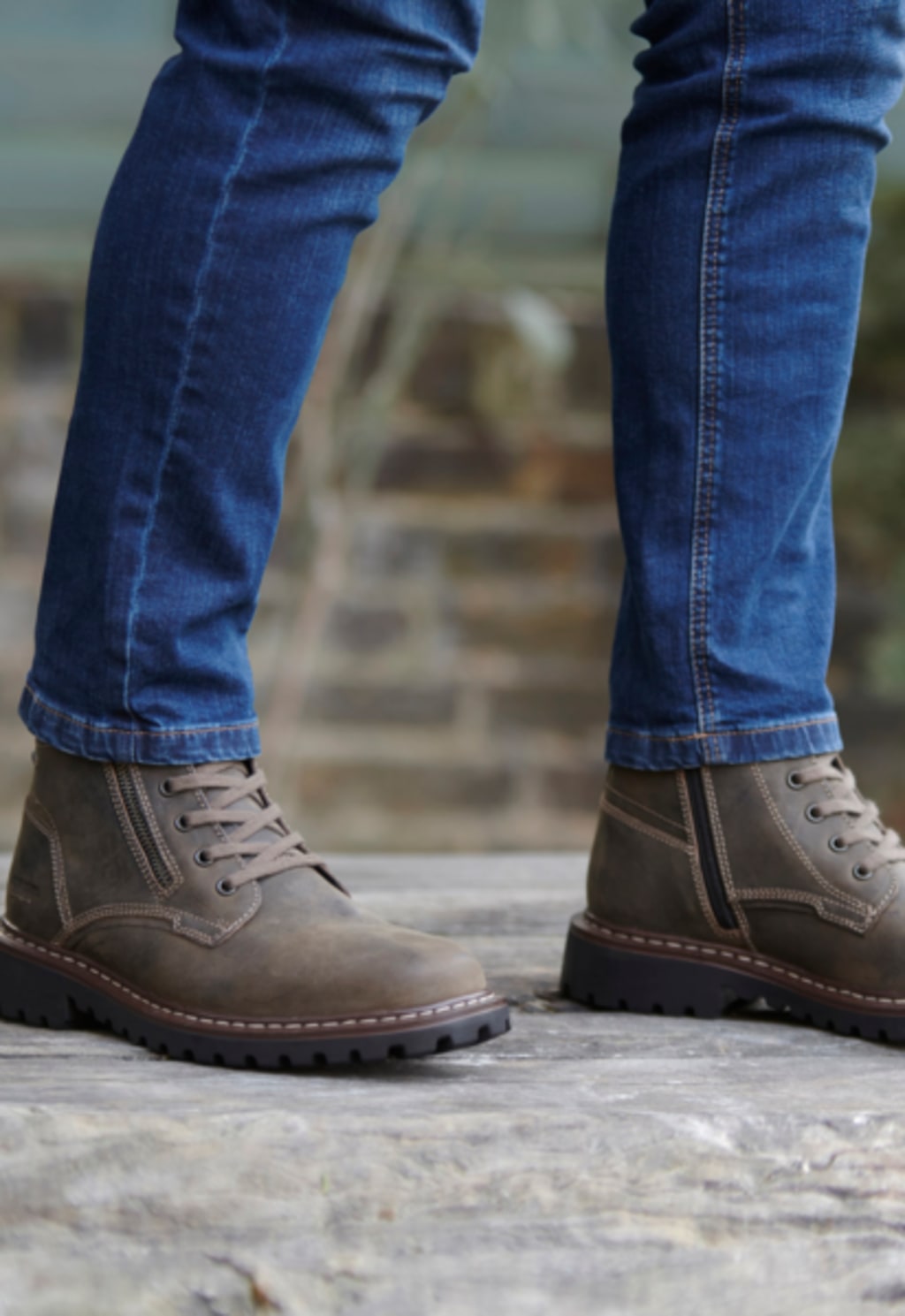 STYLES FOR THE SEASON