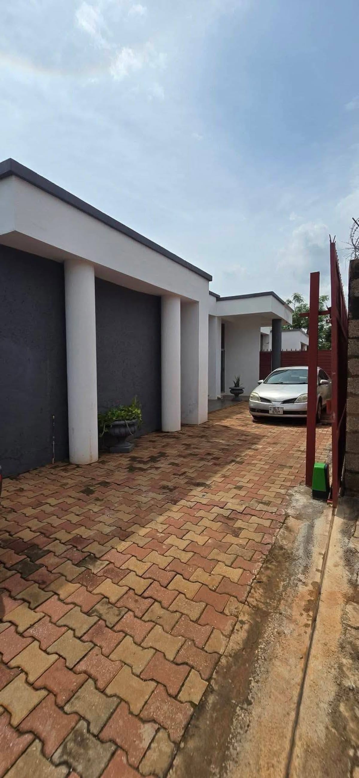 3 bedroom property for rent in Ibex Hill