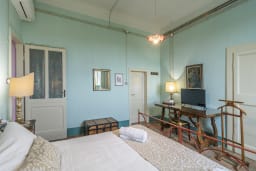 Double Room Hilltop View – photo 2