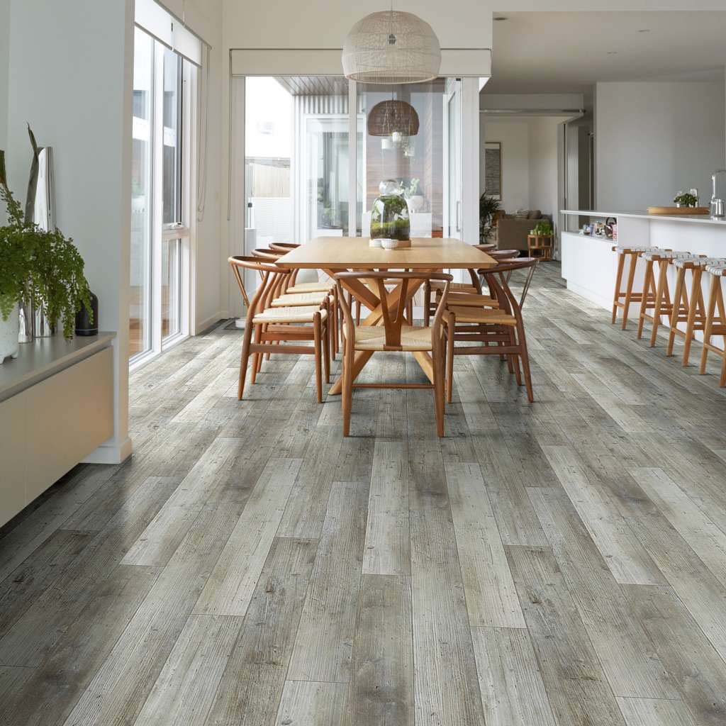 Distinct Pine view 4
