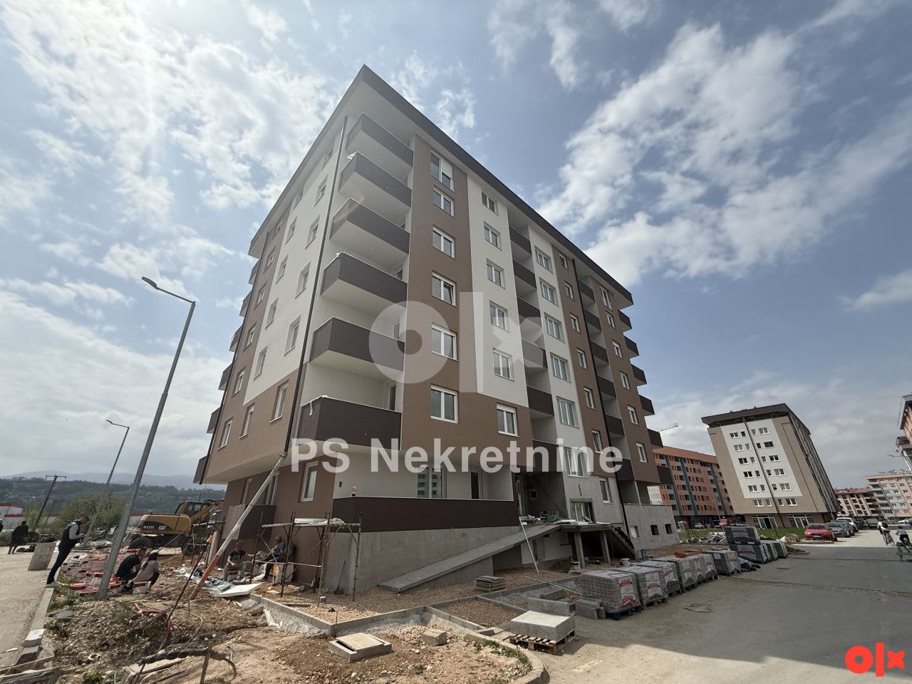 Trosoban stan Istočno Sarajevo 58 m2 dva balkona