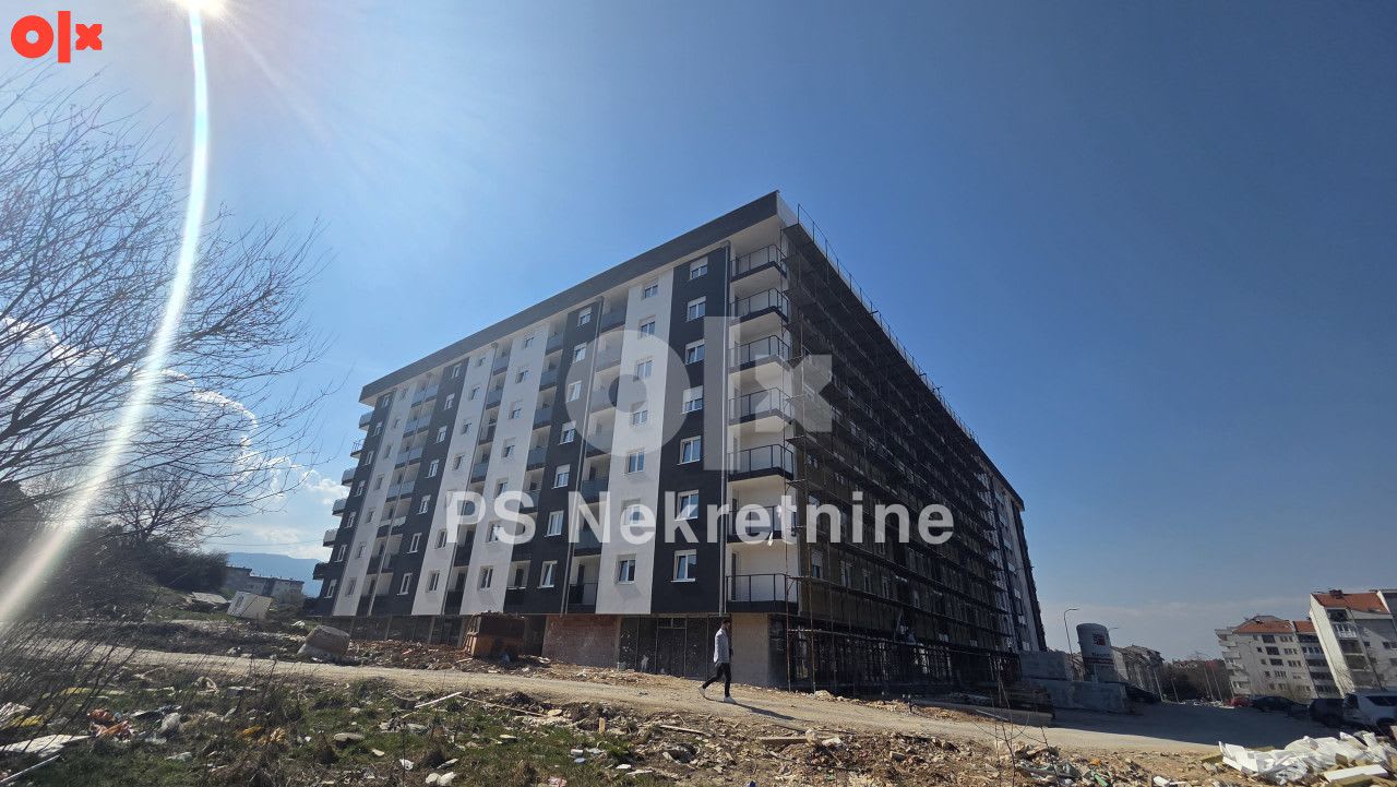 Trosoban stan Istočno Sarajevo 63m2 / Nova Dobrinja / 3. sprat - 4