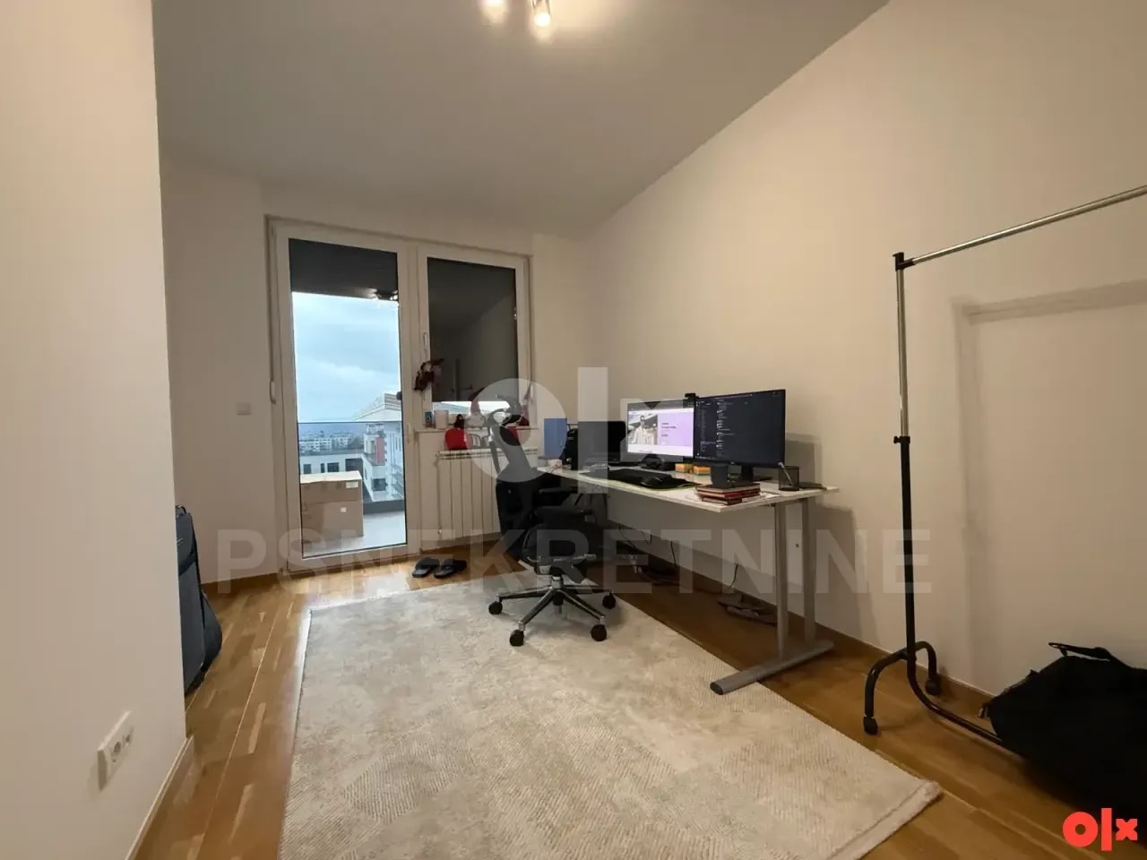 Moderno namješten trosoban stan Istočno Sarajevo 90 m2 - 4