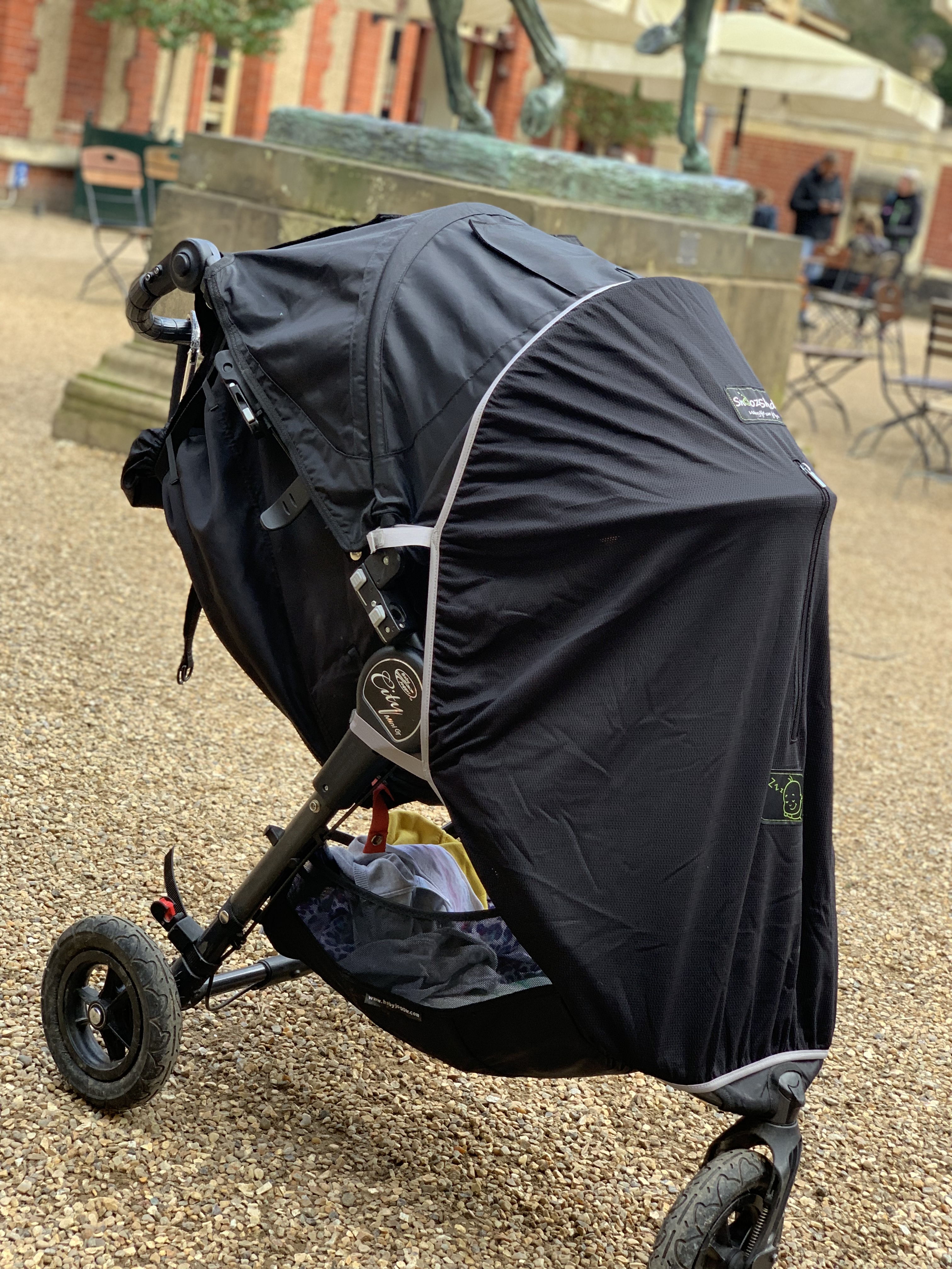 snooze shade pram cover