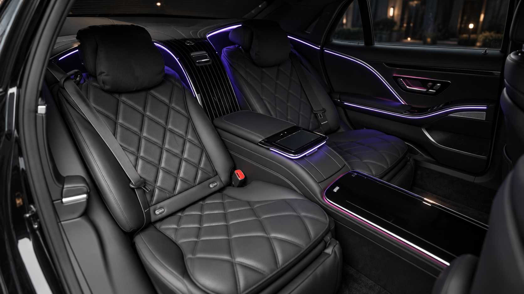 Mercedez Benz S580 interior detail 1