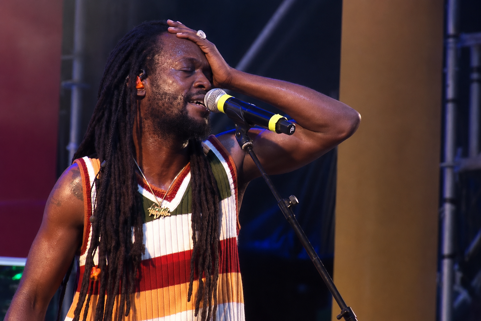 Jesse Royal global roots reggae stage