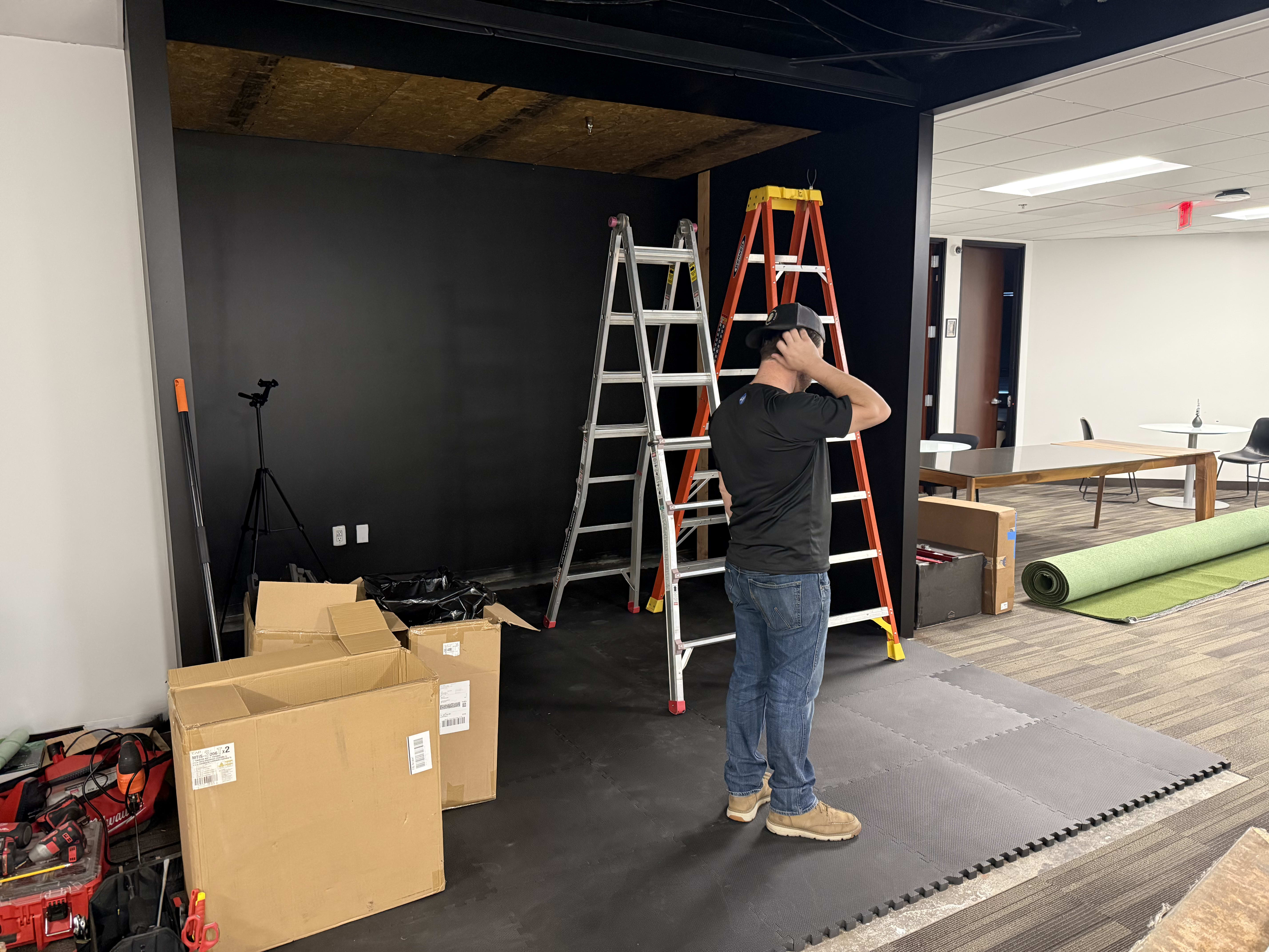 The Office Sim — image 4