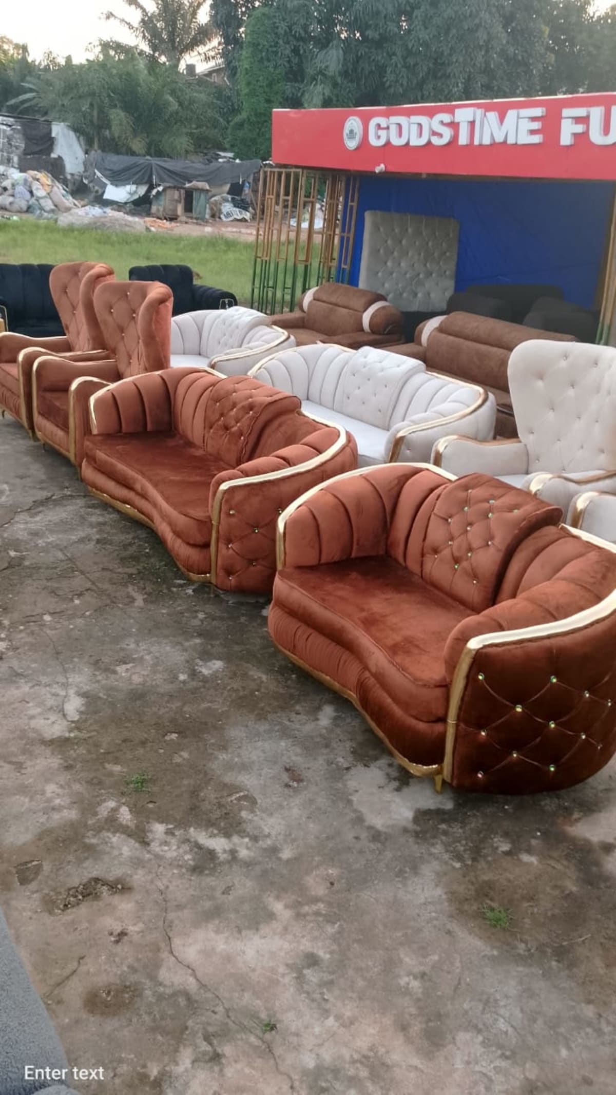 BRAND NEW 7 SEATERS CHAIRS — photo 2