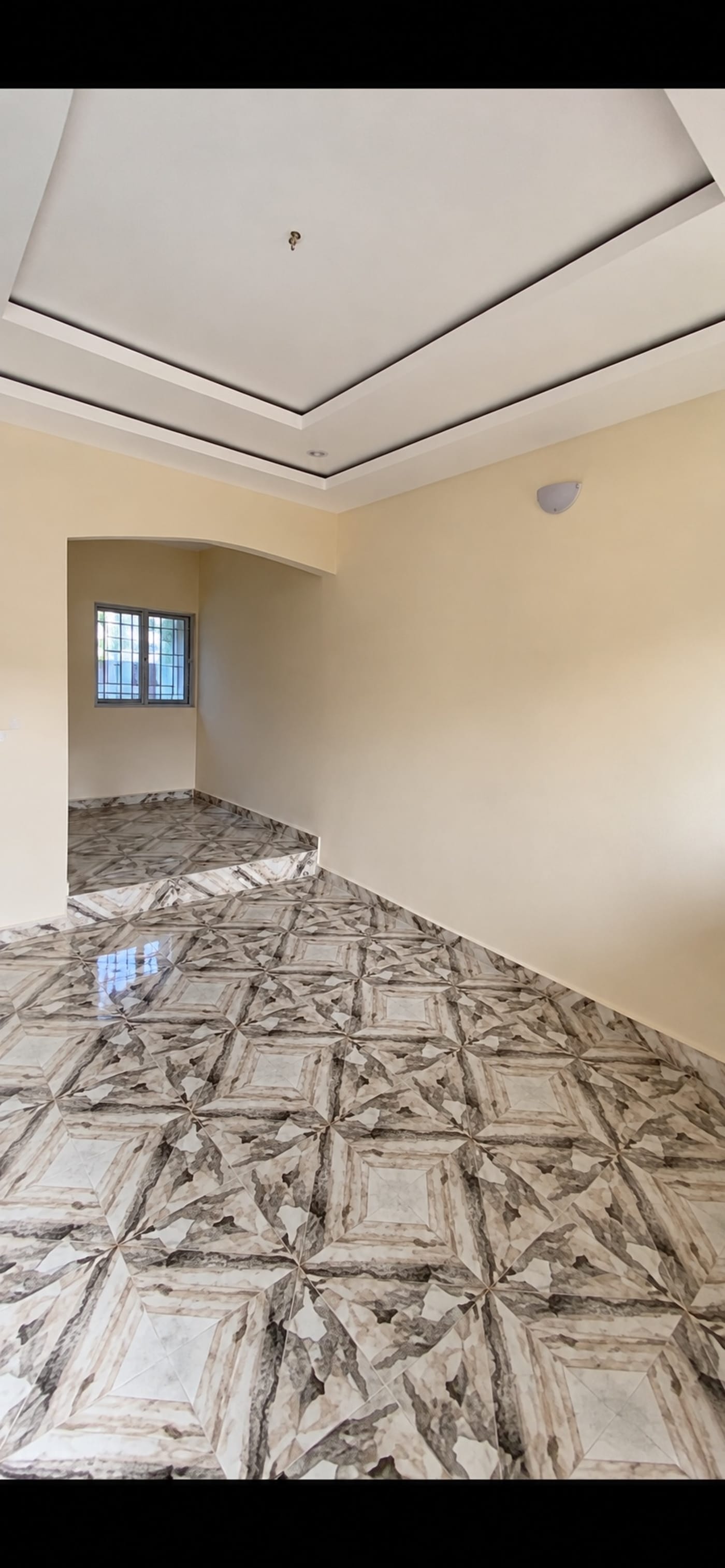 Gorgeous cleannnn all POP two 2 bedroom apartment — photo 3