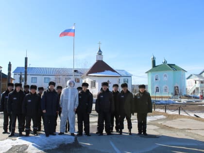 День космонавтики в исправительной колонии № 7