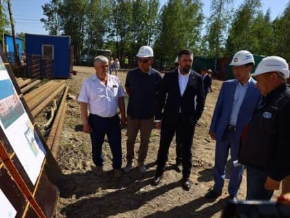 Глава Якутии Айсен Николаев проверил строительство и ремонт школ в Нерюнгринском районе