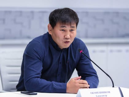 Александр Оконешников покинул пост главного тренера сборной Якутии по спортивной борьбе