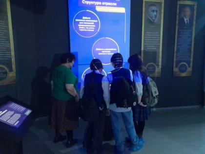 Профориентационная выставка «Лаборатория будущего» для школьников стартовала в Якутске