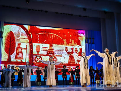 В Якутске состоялся торжественный вечер, посвященный Дню родного языка и письменности