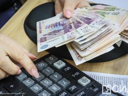 Кто и как может получить доплату к пенсии