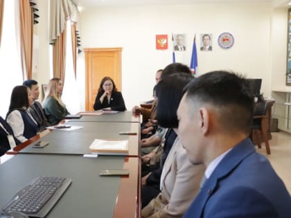 Участники регионального конкурса «Мастер года» встретились с Нюргуной Соколовой