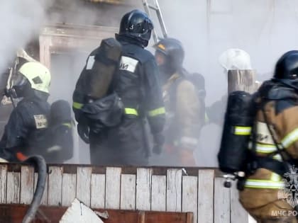 Дети подожгли дом в Ленске?