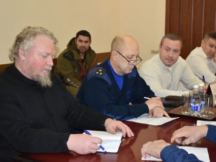 Этапы подготовки к крещенским купаниям в проруби
