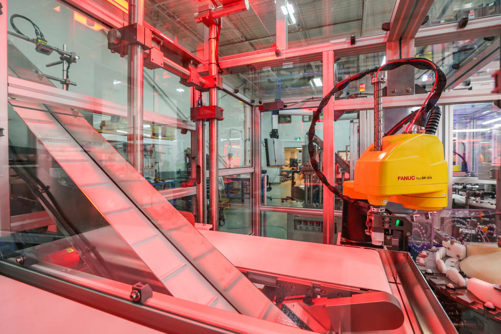 line-feeder