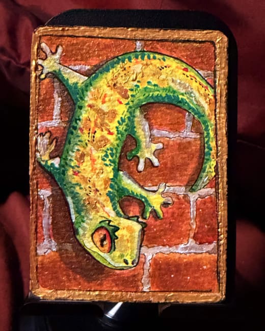 Gecko on Brick