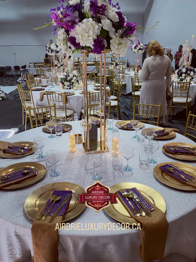 Airdrie Luxury decor and Rentals
