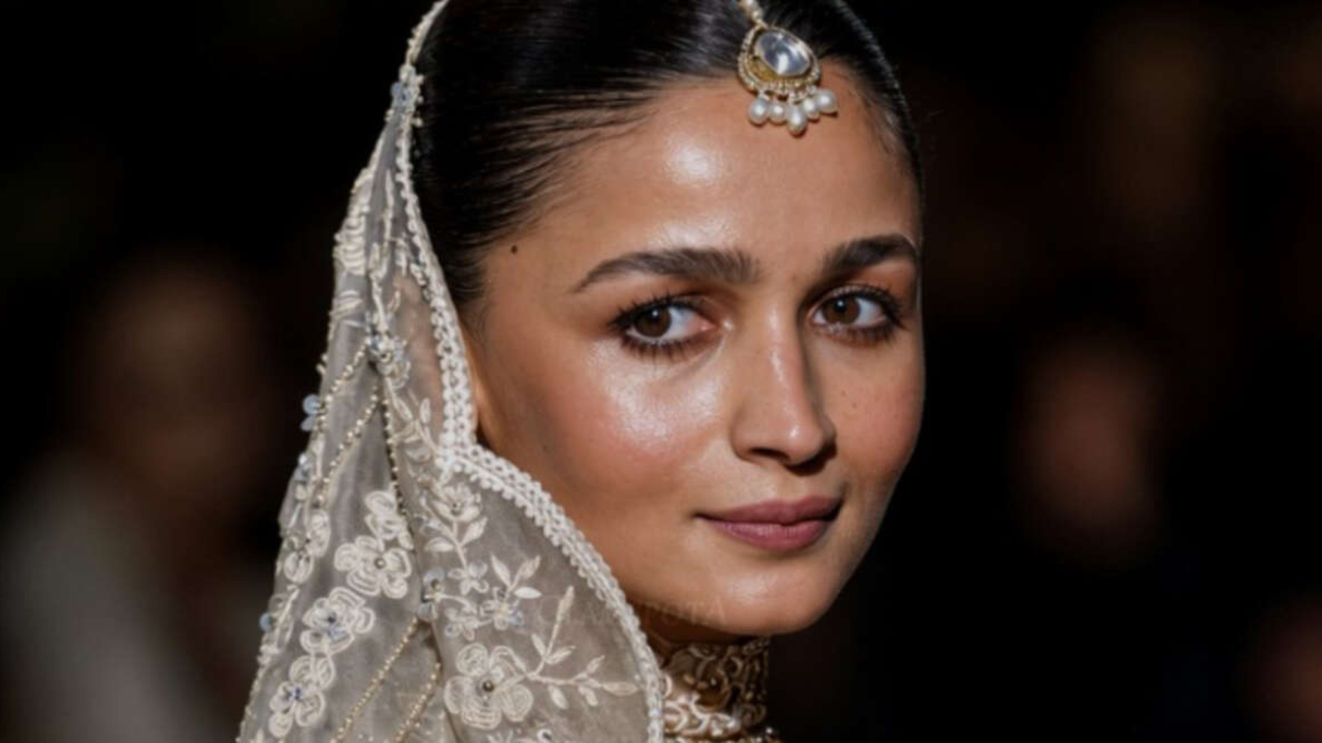 Alia Bhatt and Vicky Kaushal at Manish Malhotra’s Mijwan 2026: Ivory Chikankari Meets Royal Blue Zardozi