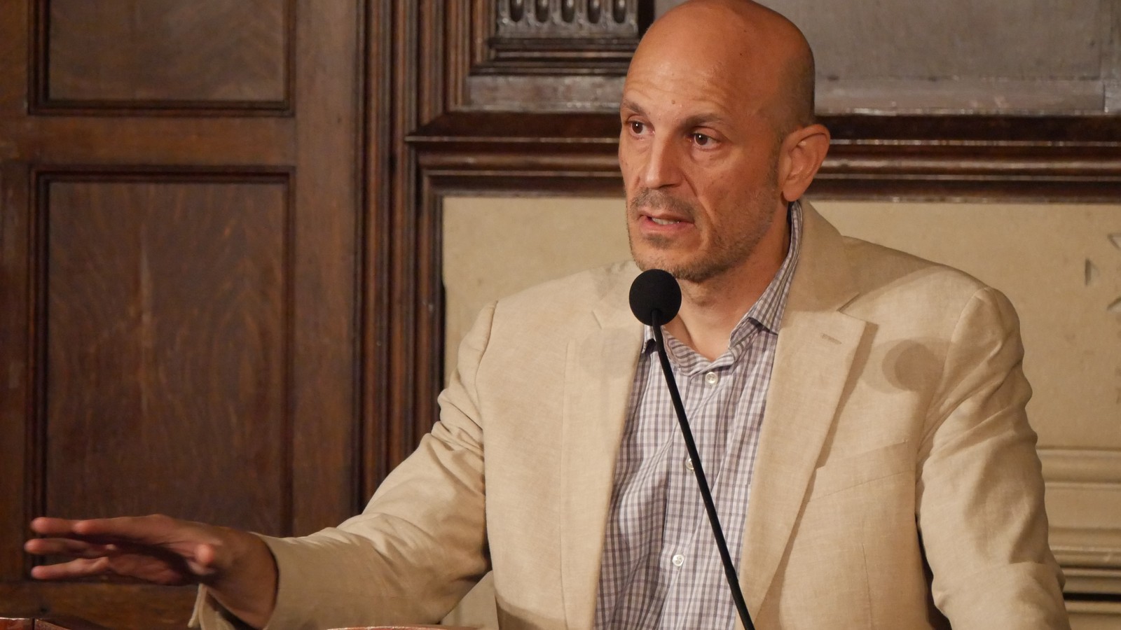 Poet Fady Joudah reading at the Lannan Center, Oct. 21, 2025
