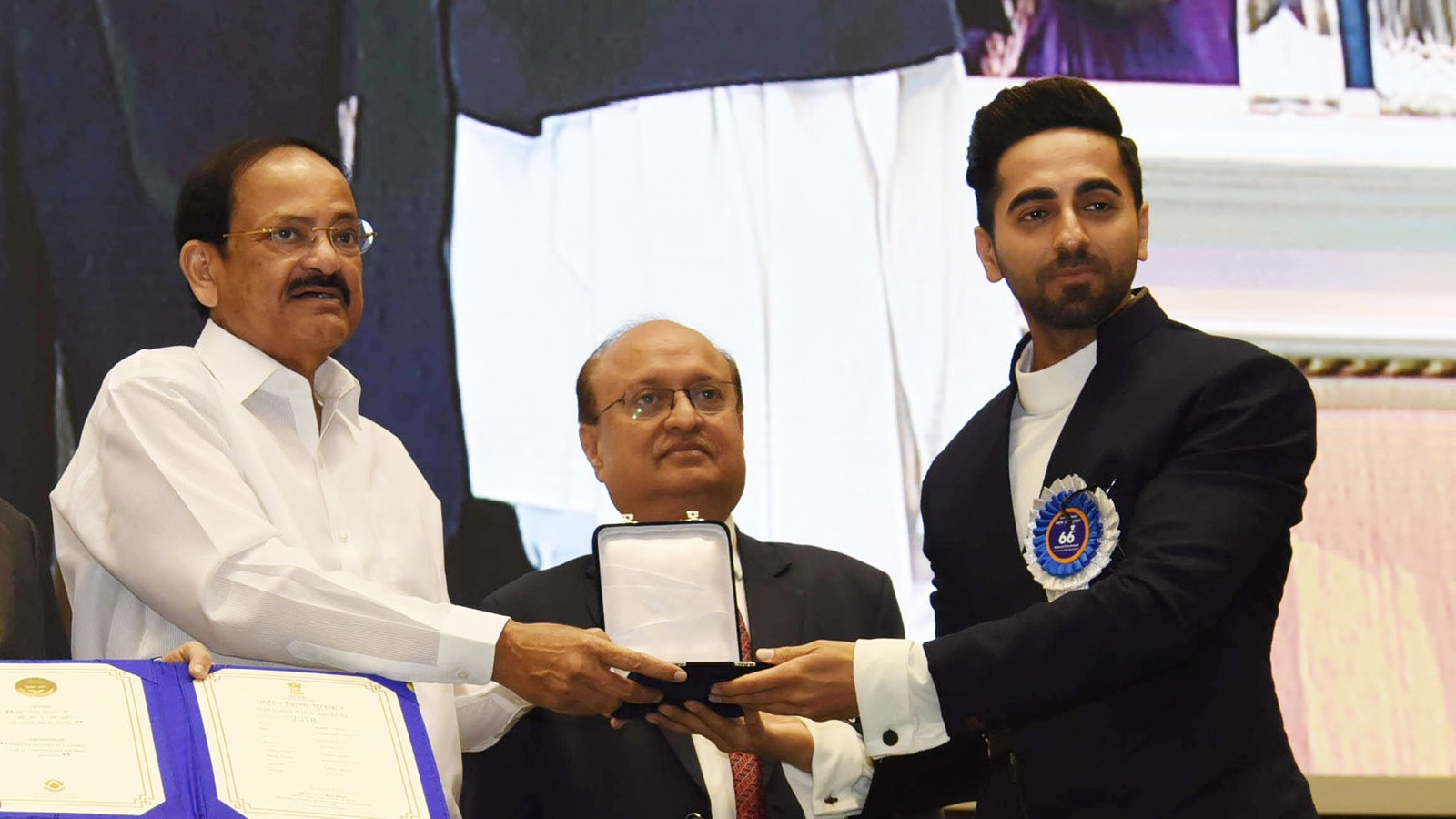 Ayushmann Khurrana receiving a National Award for Andhadhun