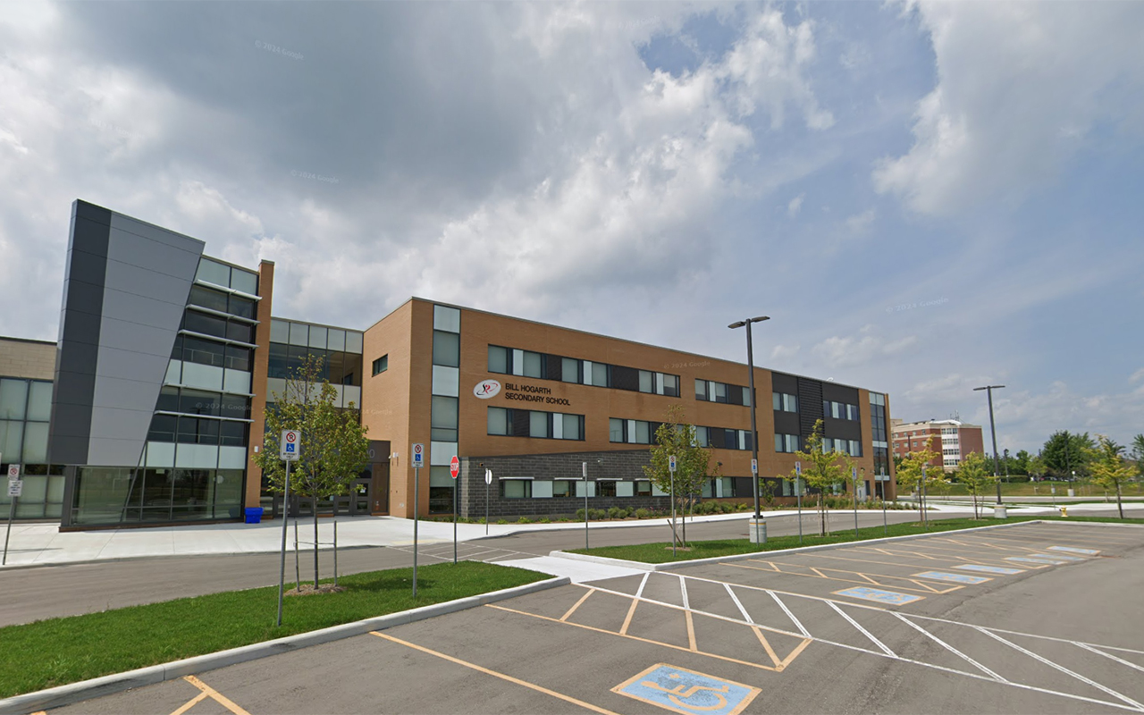 kpop photocards reseller image