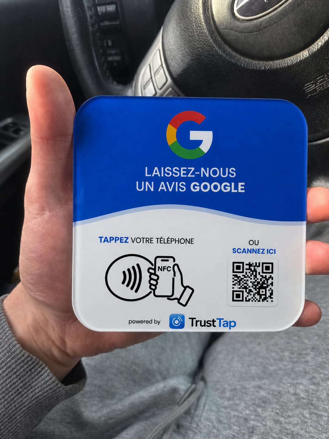 Plaque TrustTap dans un commerce
