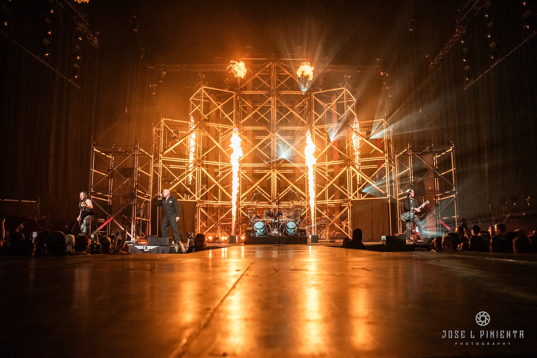 Concert Review: Disturbed, Daughtry &amp; Nothing More – The Sickness 25th Anniversary Tour, Amerant Bank Arena, April 18, 2025