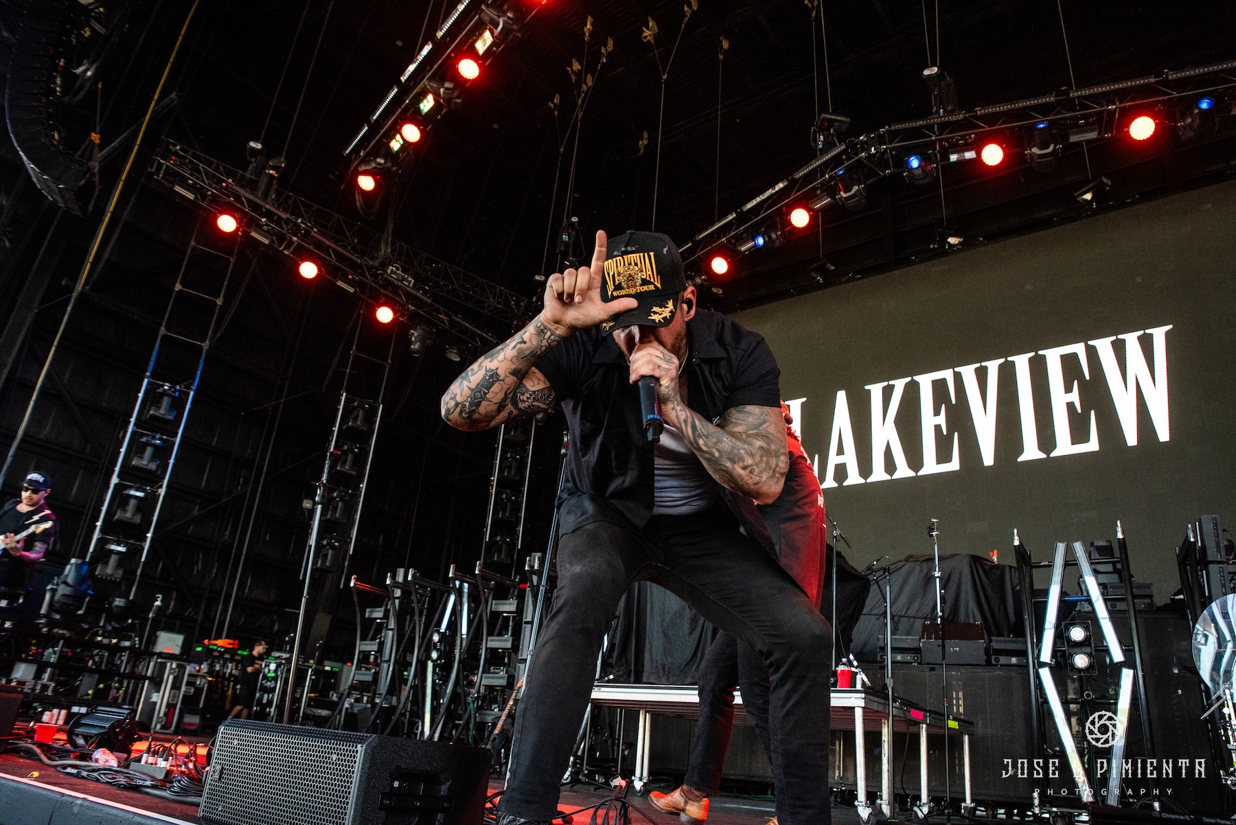 Concert Review: Breaking Benjamin, Staind, Wage War &amp; Lakeview – Awaken The Fallen Tour 2025, iThink Financial Amphitheatre, May 14, 2025