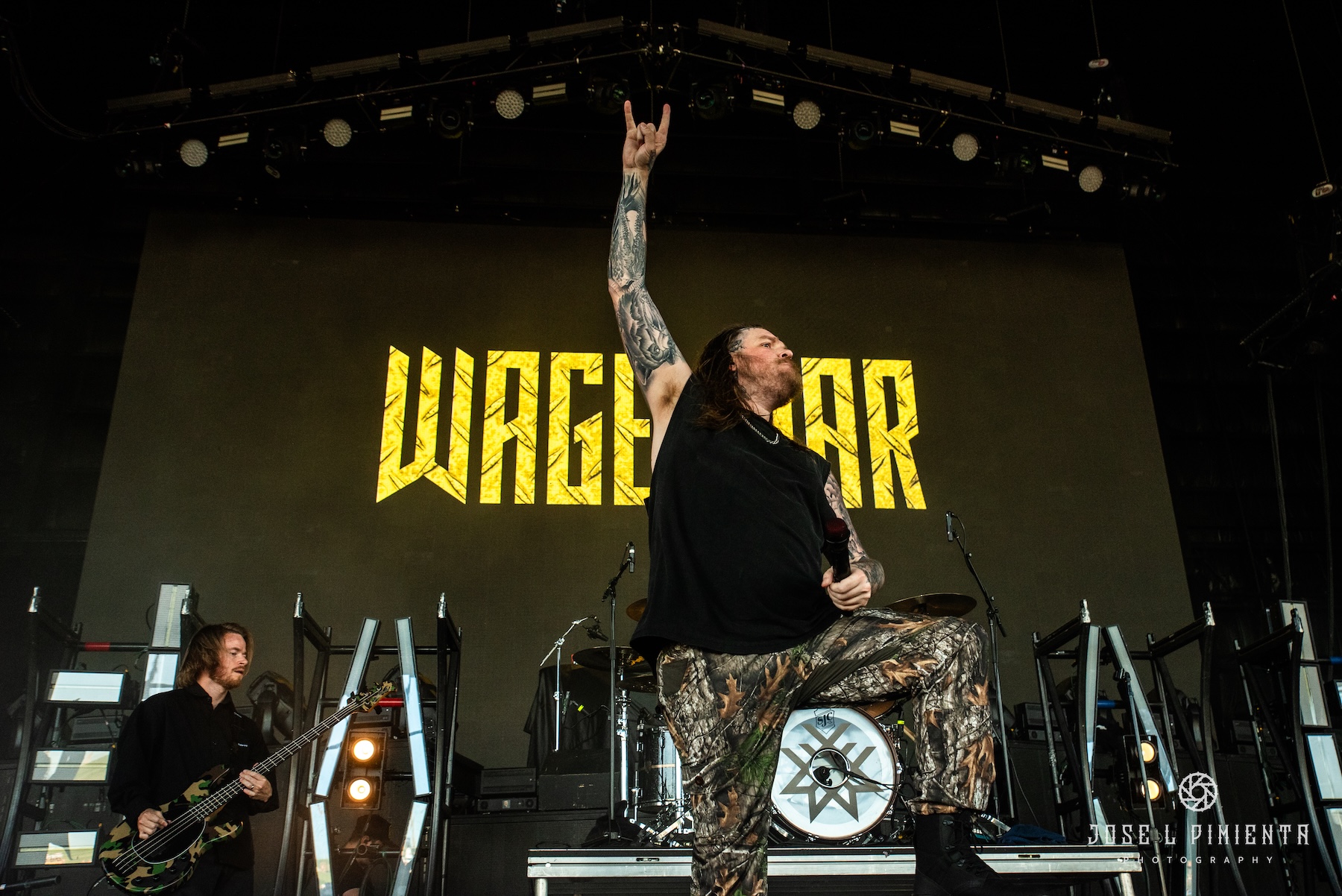 Concert Review: Breaking Benjamin, Staind, Wage War &amp; Lakeview – Awaken The Fallen Tour 2025, iThink Financial Amphitheatre, May 14, 2025