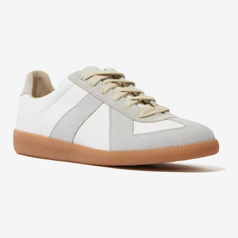 Replica White/Grey hover