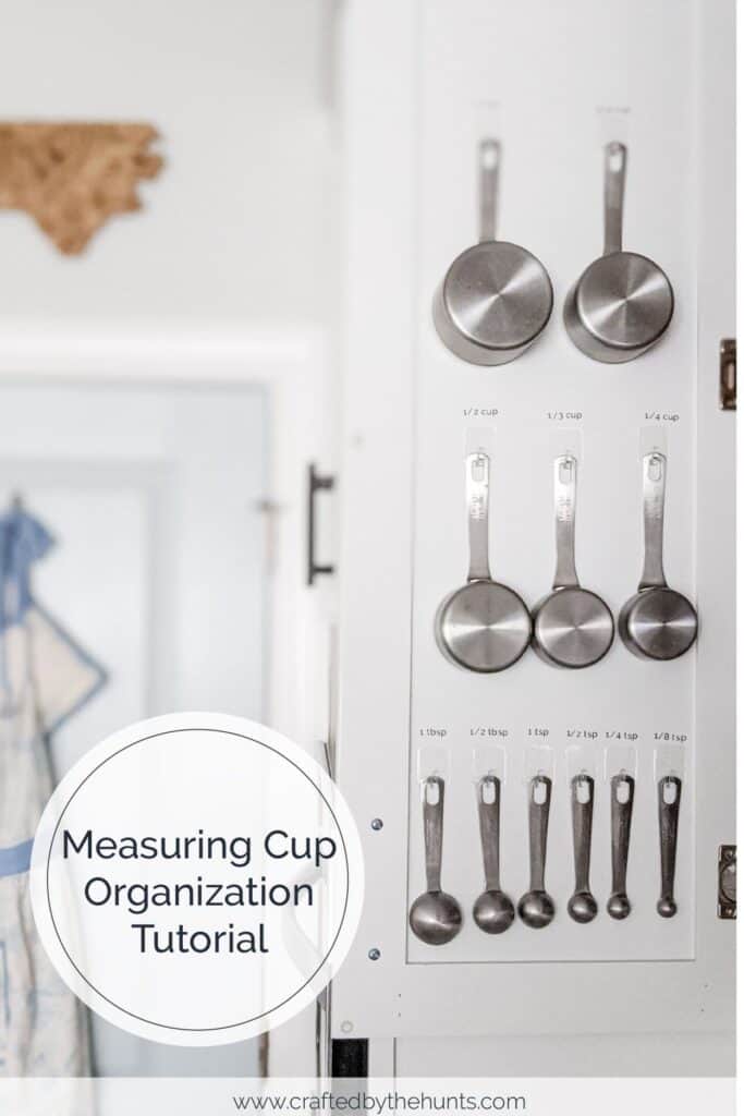 command hooks cabinet door