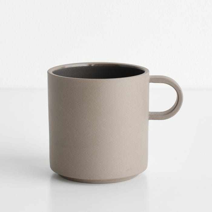 minimalist-dipped-mug