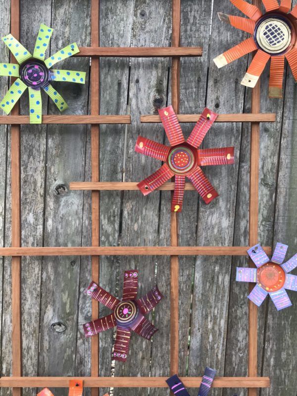 painted tin can flowers