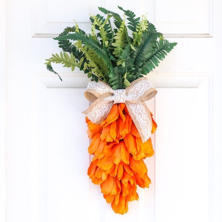 carrot tulip wreath